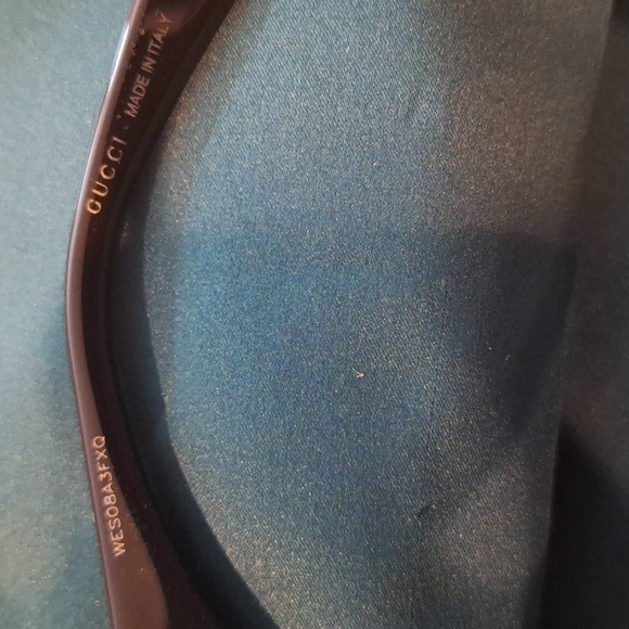Gucci Sunglasses - Picture 4 of 7